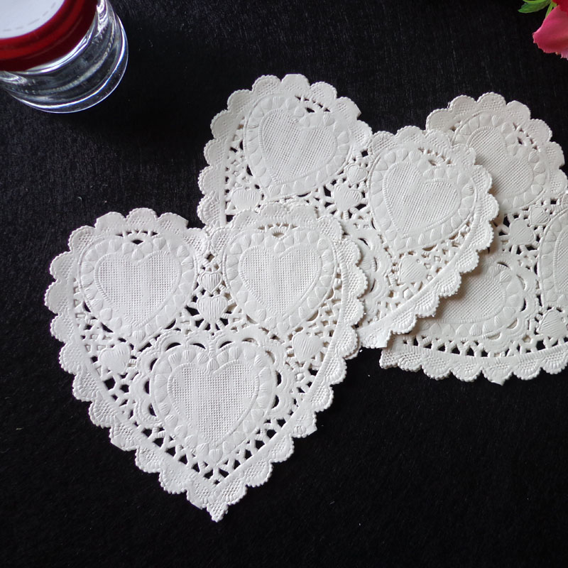 PAPEL P/BOCADITO CORAZON 36PC