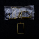 Dije rectángular en dorado 5pc