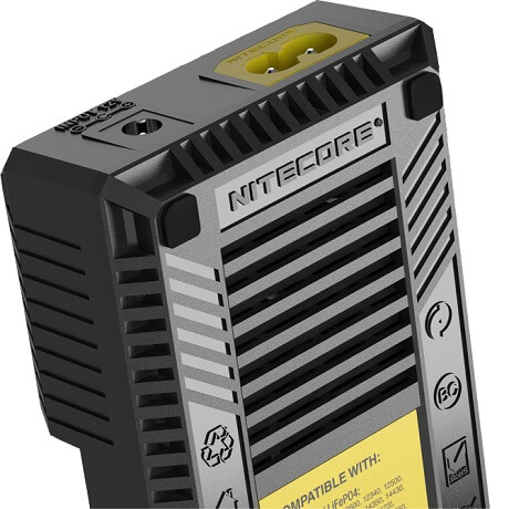 Cargador inteligente de batería de NITECORE I2