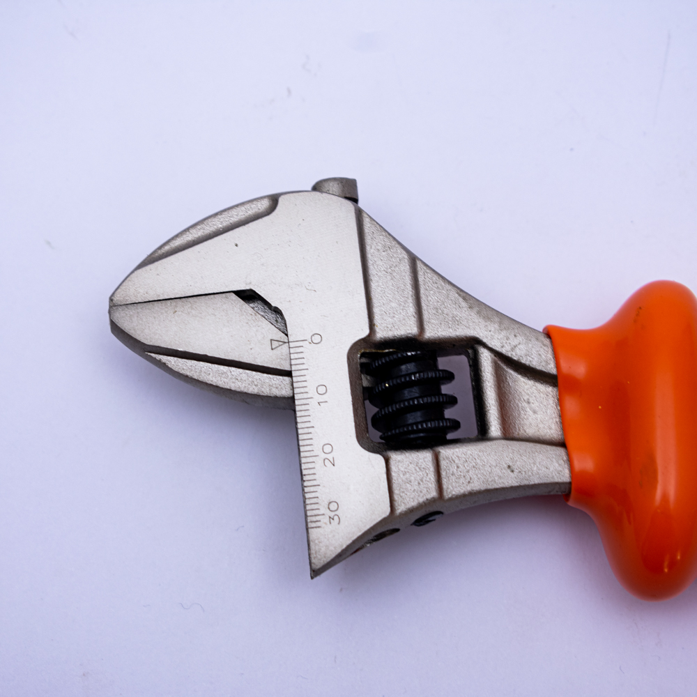 Llave ajustable 250mm wynns