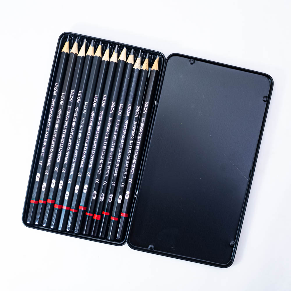 Lapiz de color con estuche de metal 12pc