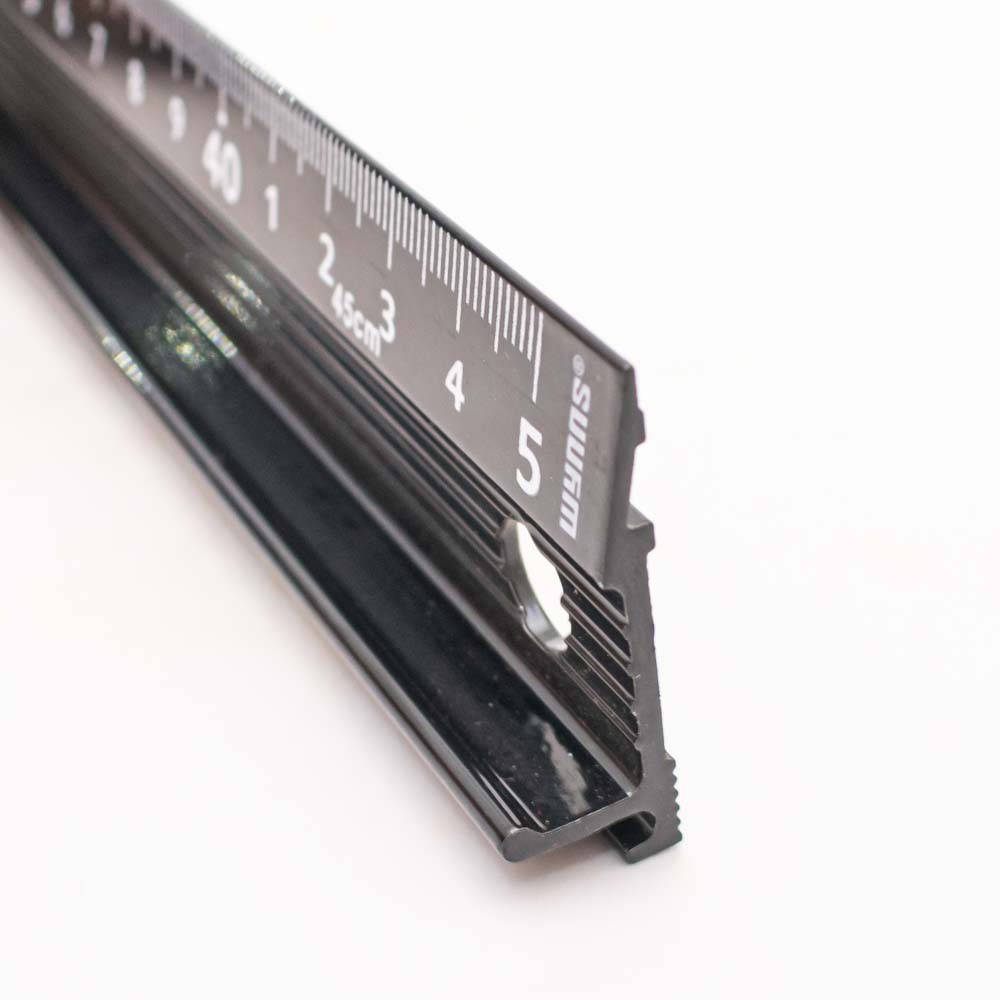 Regla de aleacion de aluminio 45cm wynns