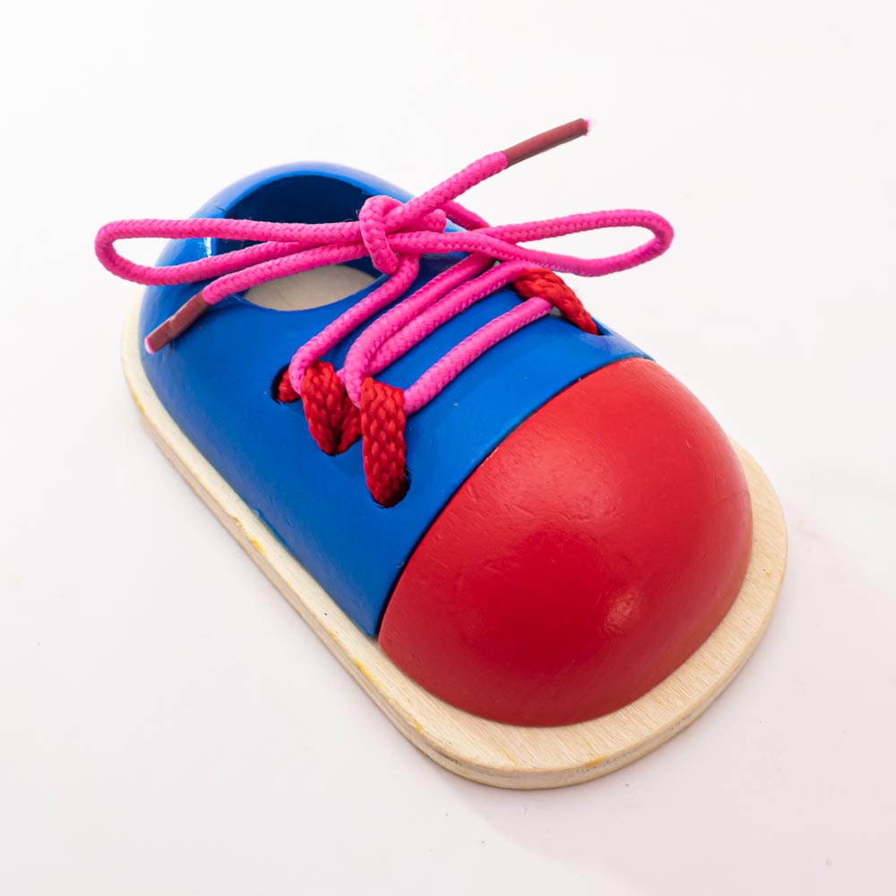 Juego didáctico de madera zapato con cordón