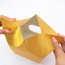 Caja oro con moño 18*14*14cm 12 piezas