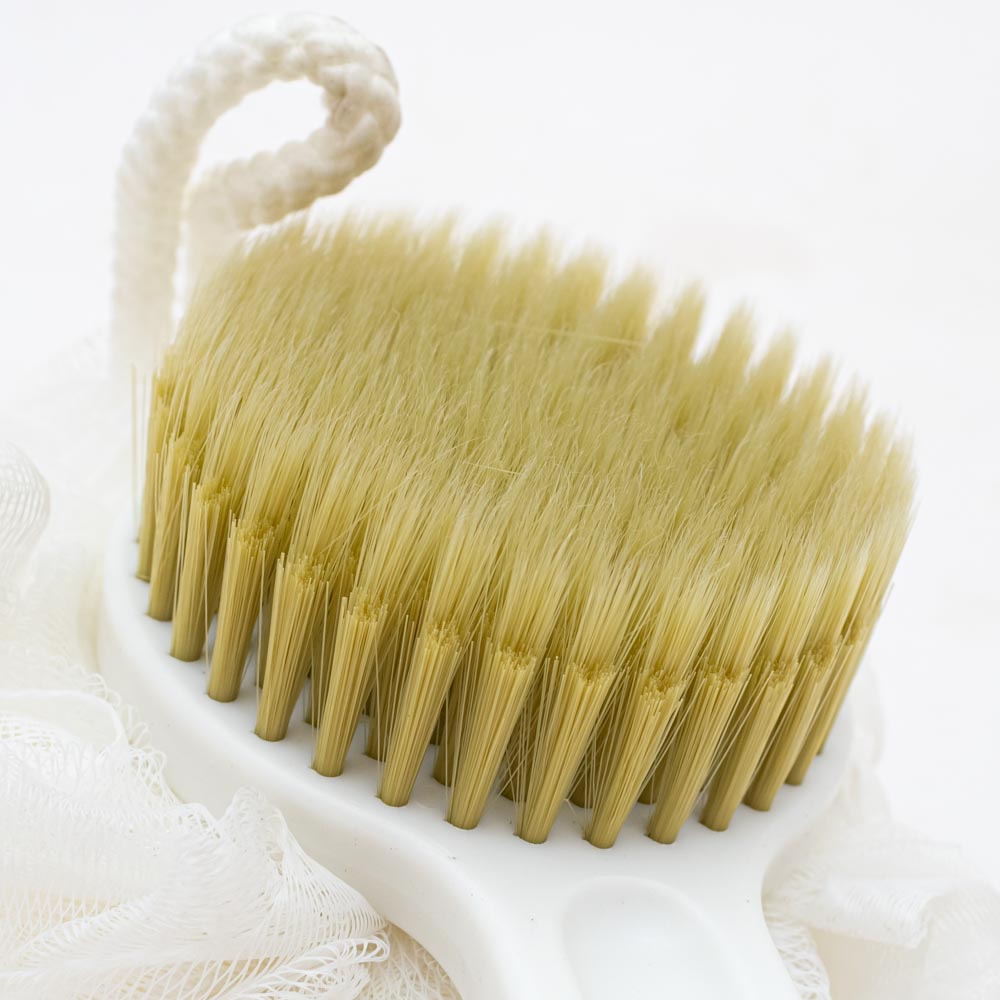 Cepillo de baño con esponja