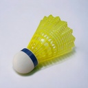 Volante de nailon mavis600 amarillo 6 piezas YONEX