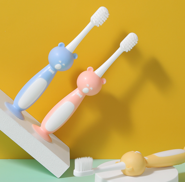 Cepillo diente para niños 3pc con miniventosa