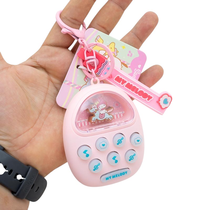 Llavero kawaii con juego
