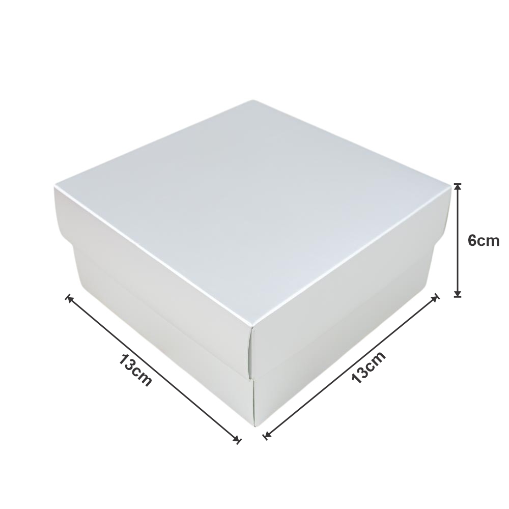 Caja plateado / dorado 12 piezas