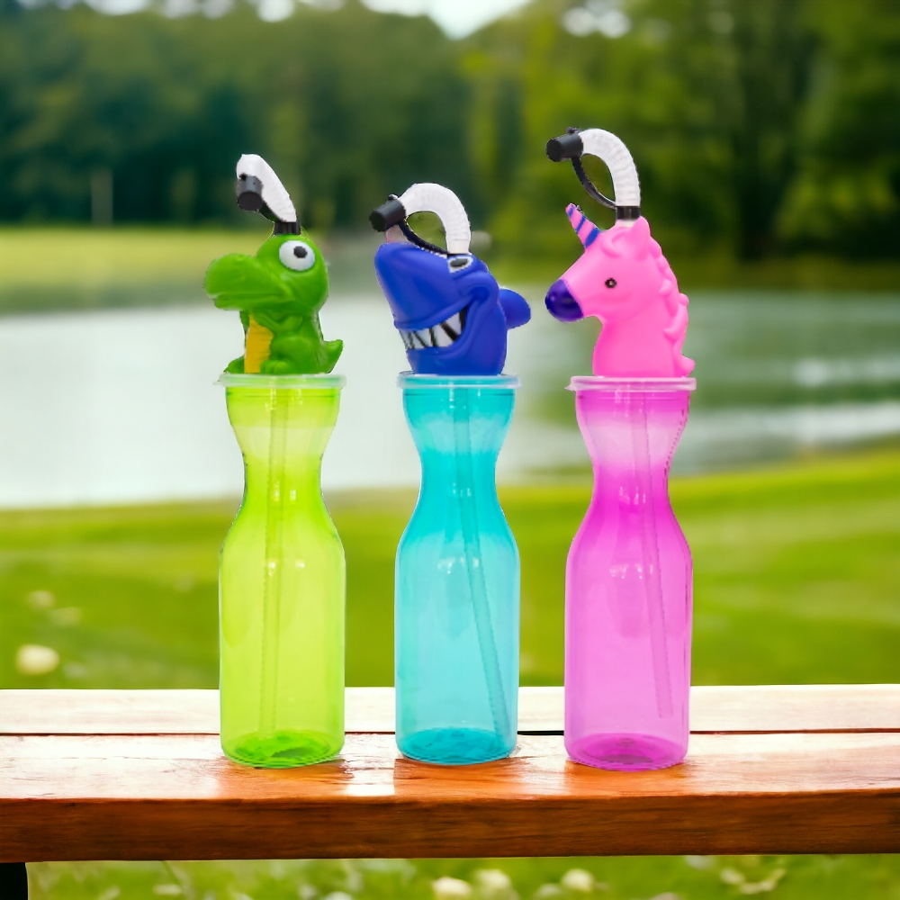 Botella de plástico diseño infantil con pajita 450ml