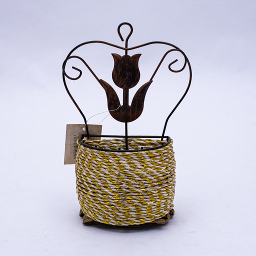[72059] Florero de metal con diseño rustico